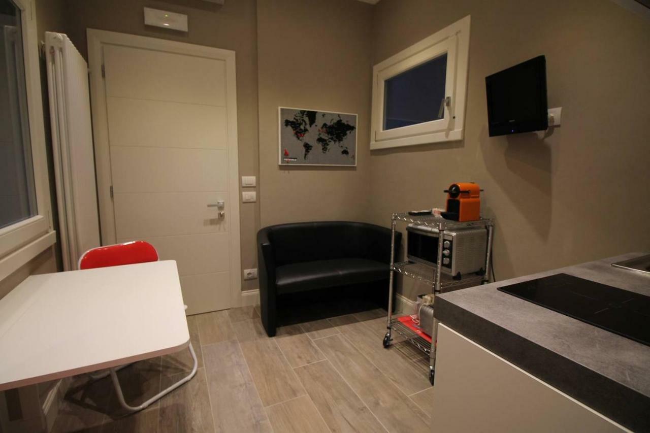 Bell Tower Studio Apartment Florenz Exterior foto